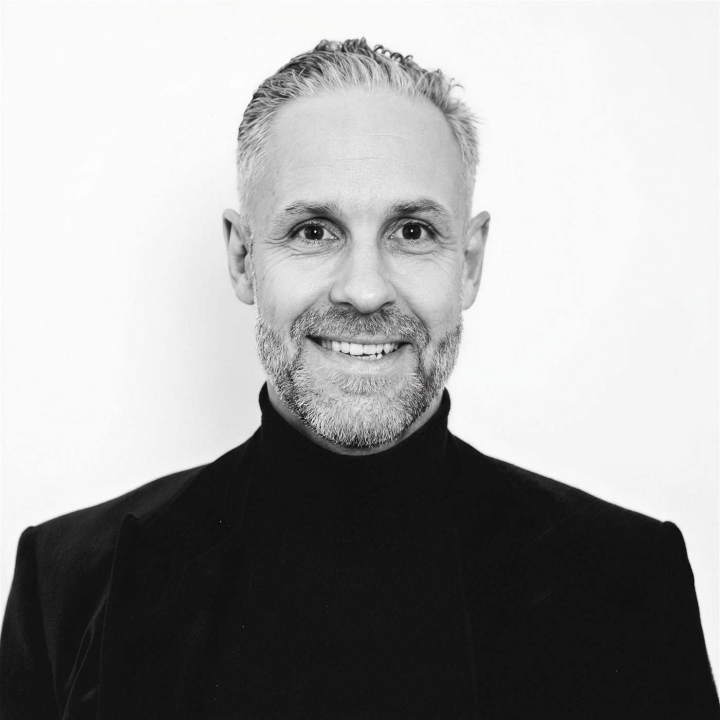 Sven Bading — official portrait, black and white